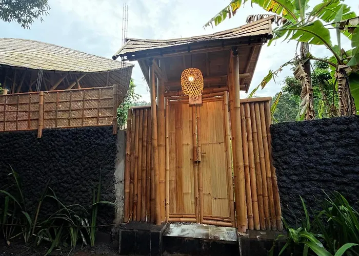 Wana Bamboo House By Ecobreeze Villa